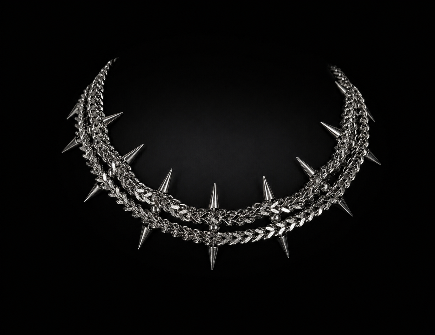 Blackveil Spiked Chain
