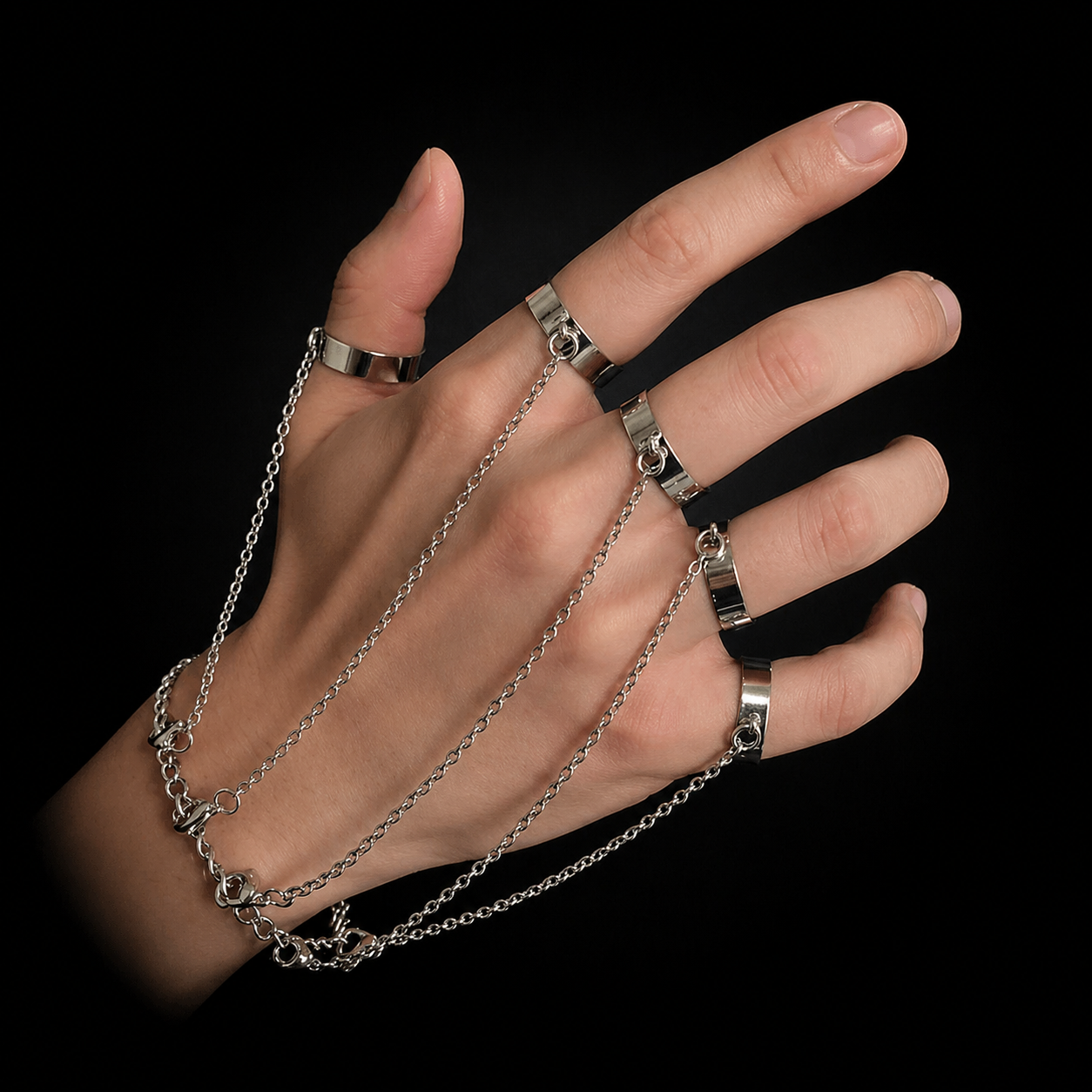 Chainlink Hand Harness
